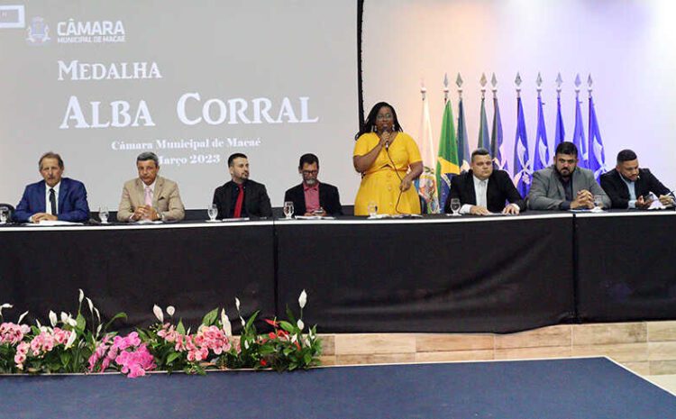 “Medalha Alba Corral”: Solenidade encerra o Mês da Mulher na Câmara