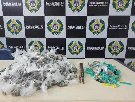 Operação da Polícia Civil prende chefe do narcotráfico em Macaé