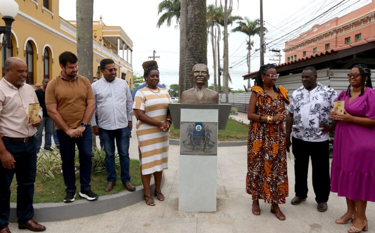 Busto do líder quilombola Carukango é inaugurado em Macaé