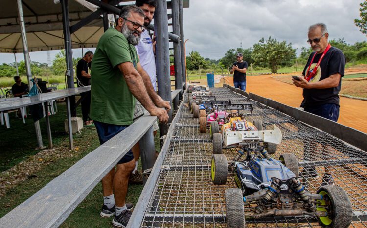 6ª Etapa do campeonato carioca Off Road de Automodelismo. Linha Verde, Macaé/RJ. Foto Arquivo Secom