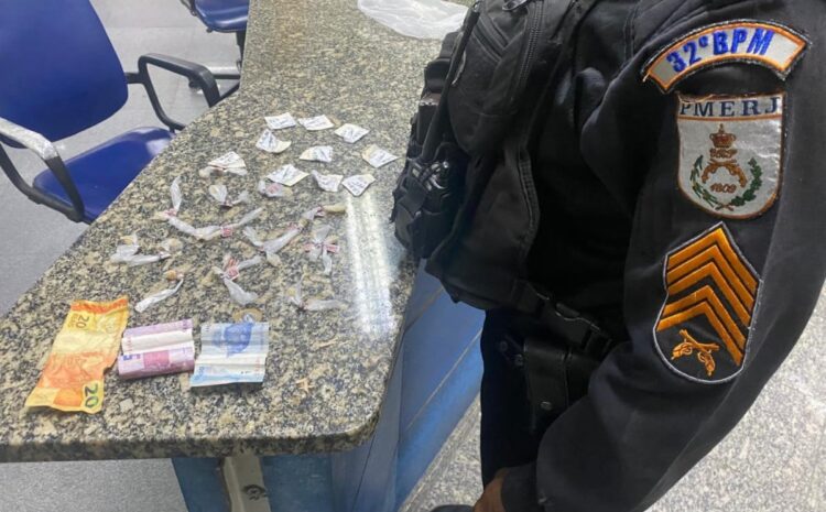 Adolescente Apreendido com Drogas em Macaé