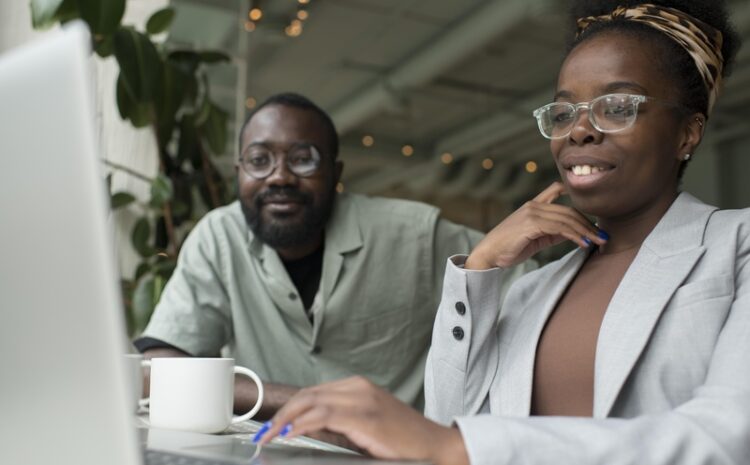  Últimos dias para se inscrever cursos de inglês exclusivas para pessoas negras