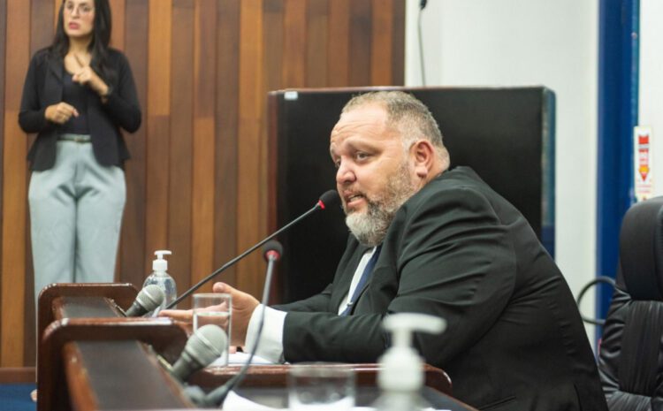 Vereador André Luiz Lobo Filho (André Jacaré), autor do PL
Câmara Municipal