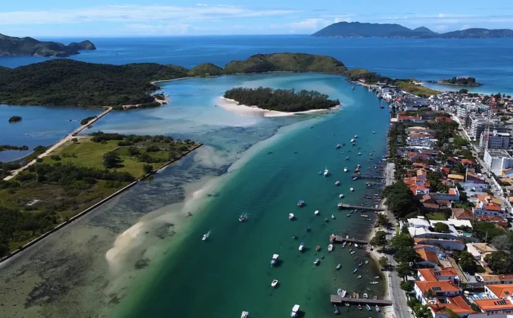 Laguna de Araruama: uma joia hipersalina da Região dos Lagos