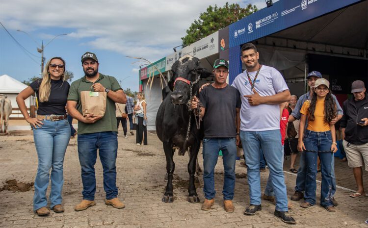 Concurso Leiteiro, Feira Agropecuária Expo Macaé 2025. Macaé/RJ.