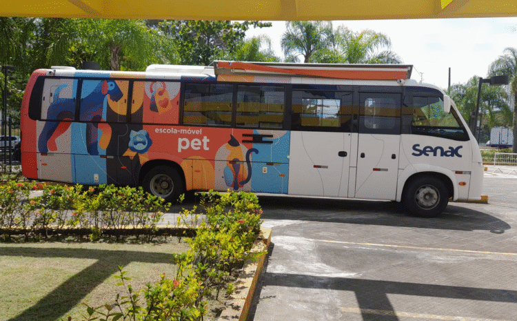  Escola Móvel Pet do Senac RJ chega a Búzios com 50 vagas gratuitas em cursos qualificação profissional