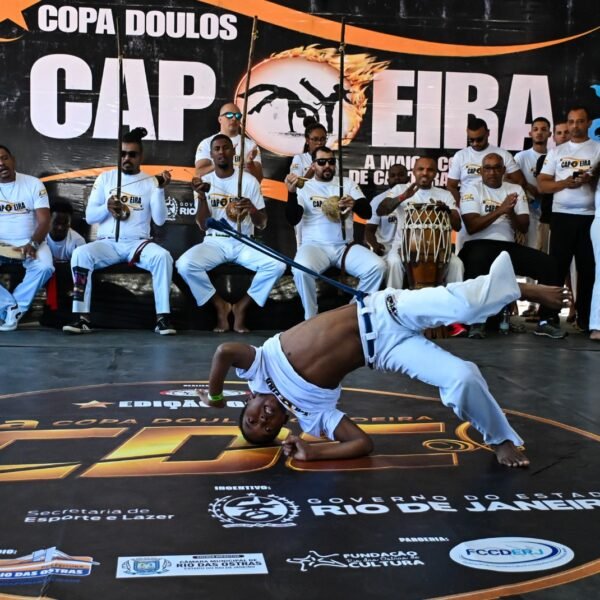 Capoeira domina Rio das Ostras na 8ª Copa Doulos